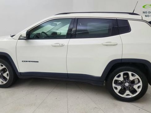 Used 2019 Jeep Compass Limited FWD image 11