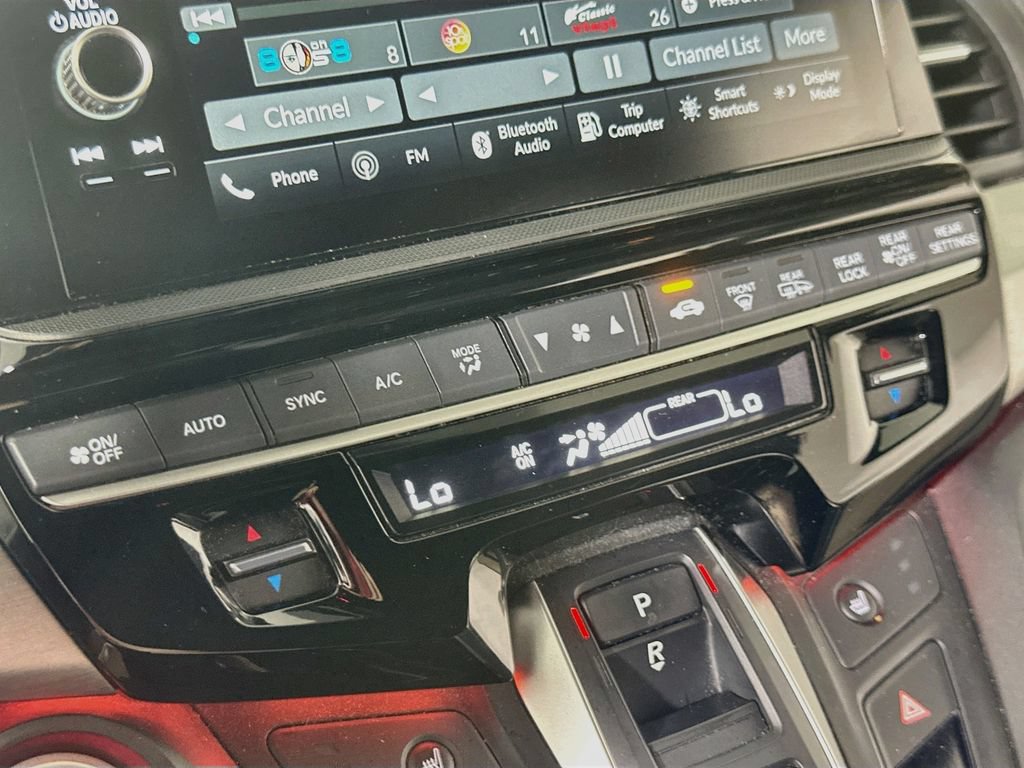 Used 2025 Honda Odyssey Sport-L image 31