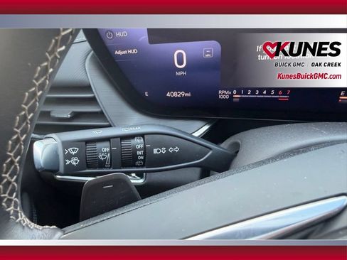 Used 2024 Buick Envision Preferred AWD/4WD image 25