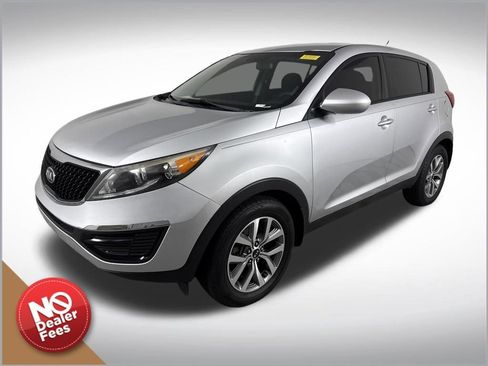 Used 2016 Kia Sportage LX image 8