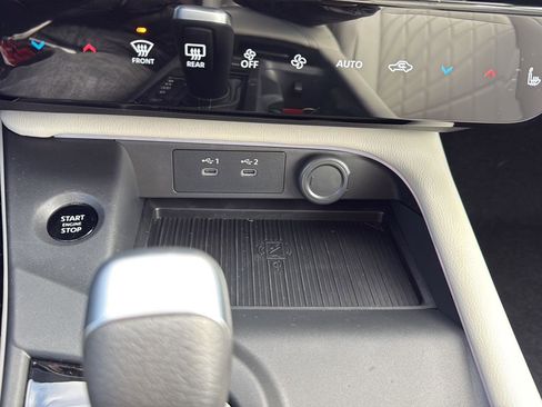 New 2026 Nissan Sentra SL w/ Floor Mat Package image 28