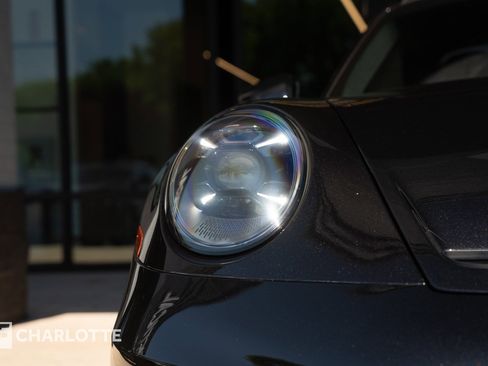 Used 2024 Porsche 911 GT3 RWD image 3