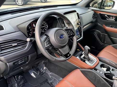 Used 2025 Subaru Forester Touring image 14