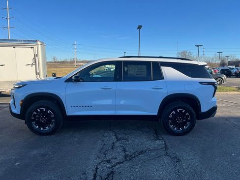 New 2026 Chevrolet Traverse Z71 w/ Driver Confidence Package image 4