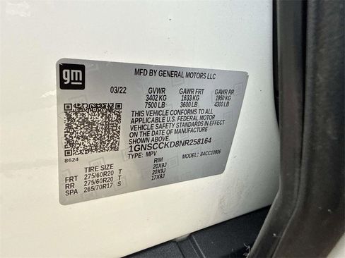 Used 2022 Chevrolet Suburban LT w/ LT Signature Package image 32