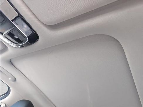 Used 2021 Hyundai Sonata Limited w/ Preferred Accessory Package image 15