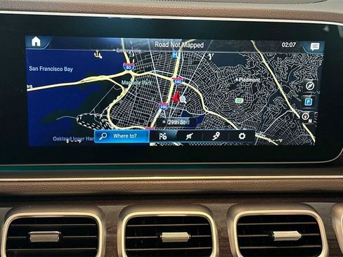 Used 2020 Mercedes-Benz GLE 350 4MATIC image 25