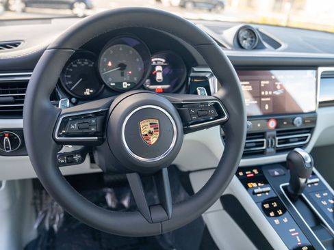 New 2026 Porsche Macan S AWD/4WD image 15