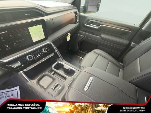 New 2026 GMC Sierra 2500 Denali w/ Denali Reserve Package AWD/4WD image 25