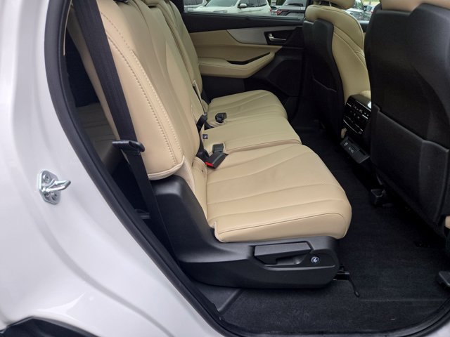 Used 2024 Acura MDX w/ Technology Package AWD/4WD image 13