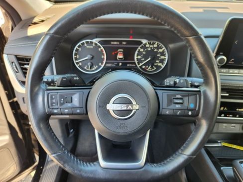 Certified 2023 Nissan Rogue SV w/ SV Premium B Package AWD/4WD image 9