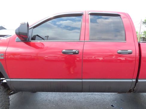 Used 2006 Dodge Ram 2500 Truck Laramie AWD/4WD image 10