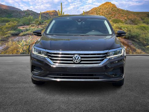 Used 2020 Volkswagen Passat 2.0T SE FWD image 5