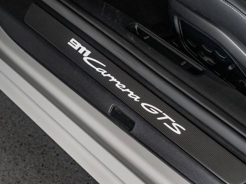 Certified 2024 Porsche 911 Carrera GTS w/ Premium Package image 21