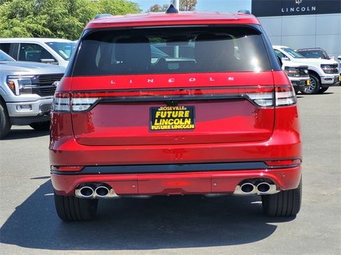 New 2025 Lincoln Aviator Reserve w/ Equipment Group 201A image 5