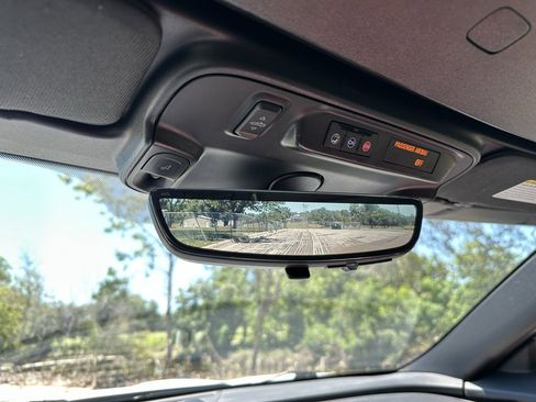 Used 2022 Chevrolet Camaro SS image 26
