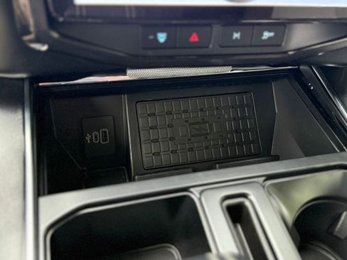 New 2025 Ford F150 Lightning Platinum image 20