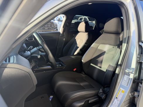 Used 2025 Honda Civic Sport image 26