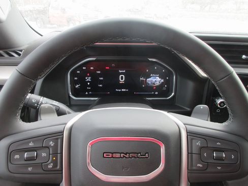 New 2026 GMC Sierra 1500 Denali w/ Denali Reserve Package image 17