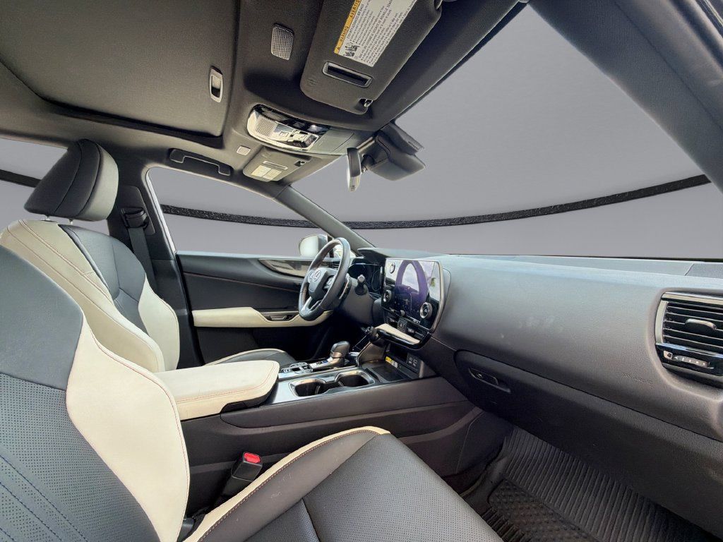 Used 2022 Lexus NX 350 AWD image 15