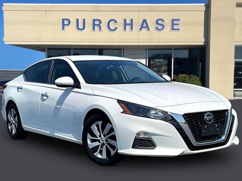 Used 2022 Nissan Altima 2.5 S FWD image 1