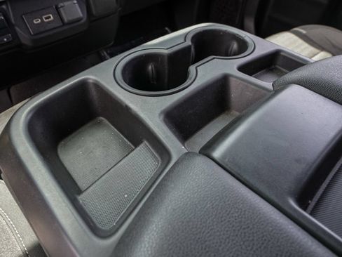 Used 2022 Chevrolet Silverado 2500 Custom w/ Custom Value Package AWD/4WD image 32