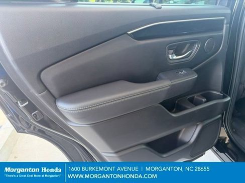 Used 2023 Honda Pilot EX-L image 24
