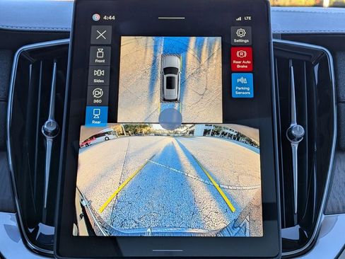 New 2026 Volvo XC90 B6 Ultra w/ Protection Package AWD/4WD image 26