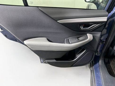 Used 2025 Subaru Outback Premium image 27