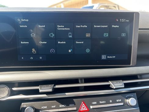 New 2026 Hyundai Tucson SE image 19