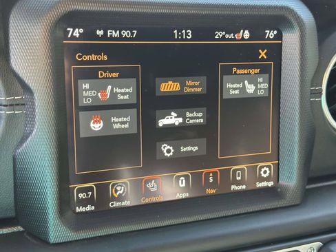 Used 2022 Jeep Gladiator Overland w/ Popular Equipment Package image 17