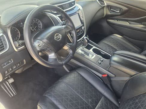 Used 2020 Nissan Murano Platinum w/ Cargo Package image 2