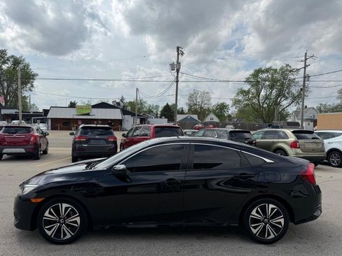 Used 2017 Honda Civic EX-T image 5