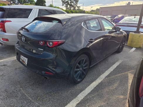 Used 2024 MAZDA MAZDA3 s FWD image 10