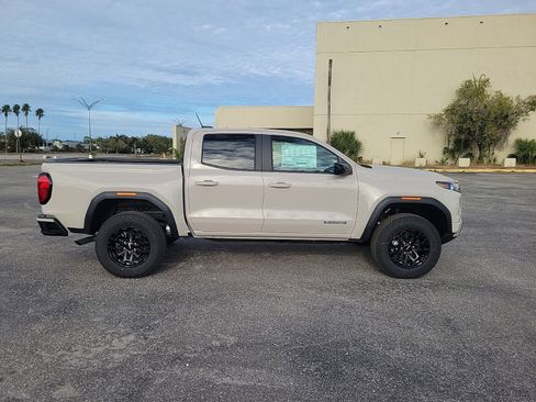 New 2026 GMC Canyon Elevation w/ Convenience Package image 4