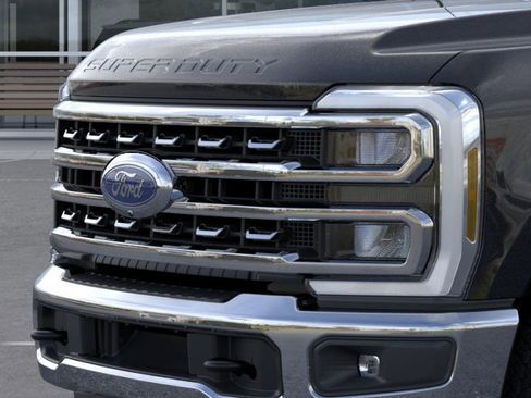 New 2025 Ford F350 Lariat w/ Chrome Package image 17
