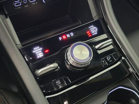 New 2025 Jeep Grand Cherokee Summit w/ Obsidian Package image 29