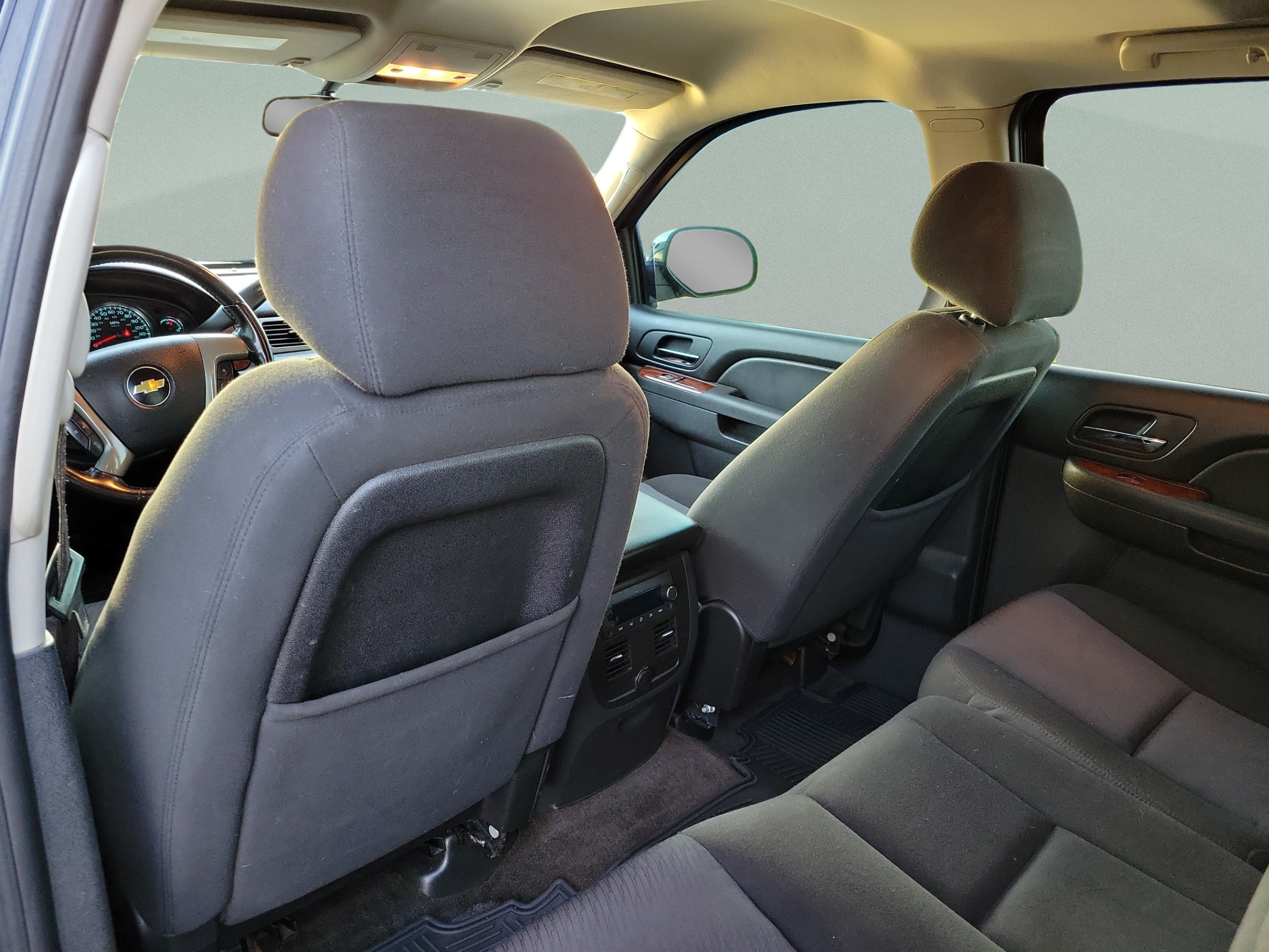 Used 2011 Chevrolet Avalanche LS w/ Regional Value Package AWD/4WD image 12