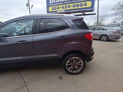 Used 2021 Ford EcoSport Titanium image 4