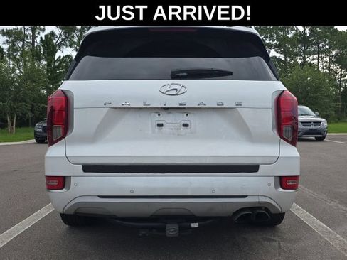 Used 2021 Hyundai Palisade Limited FWD image 4