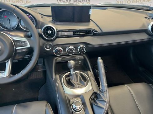 New 2026 MAZDA MX-5 Miata Grand Touring RWD image 11