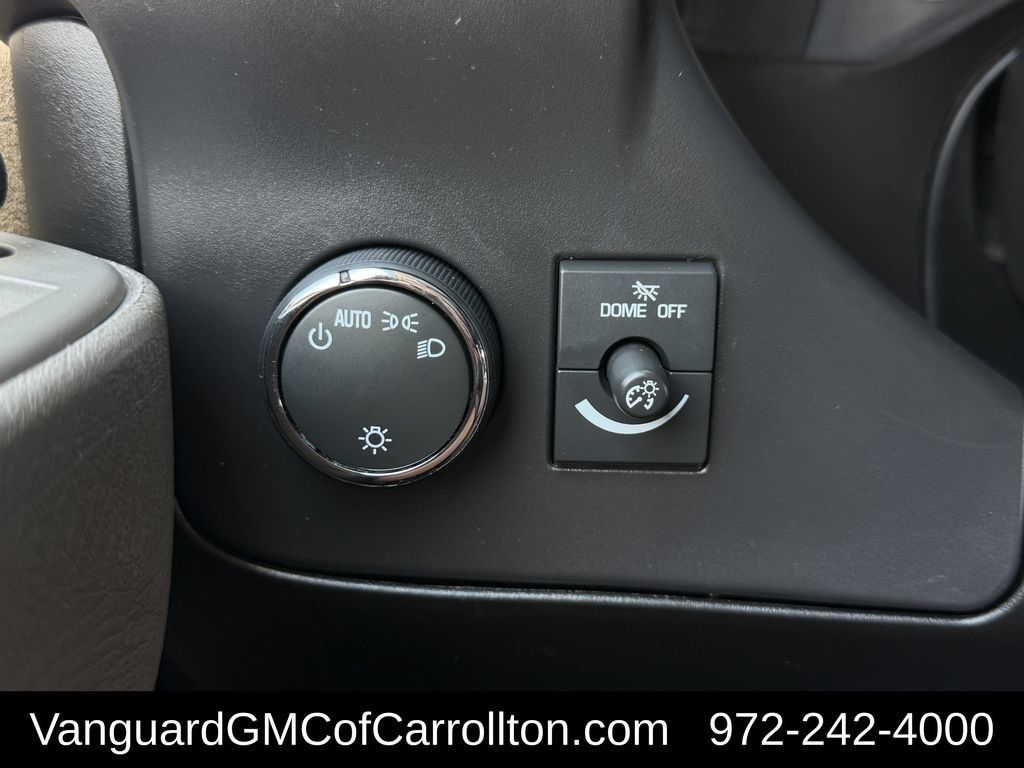 Used 2025 Chevrolet Express 3500 LT w/ LT Preferred Equipment Group RWD image 27