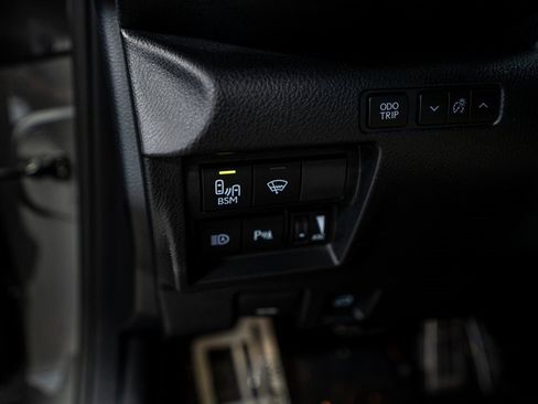 Used 2023 Lexus RC 350 F Sport image 37