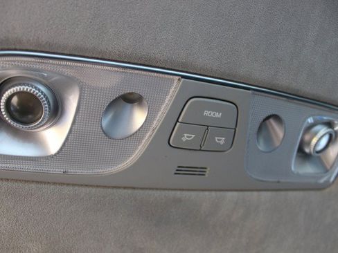 Used 2016 Hyundai Equus RWD image 19