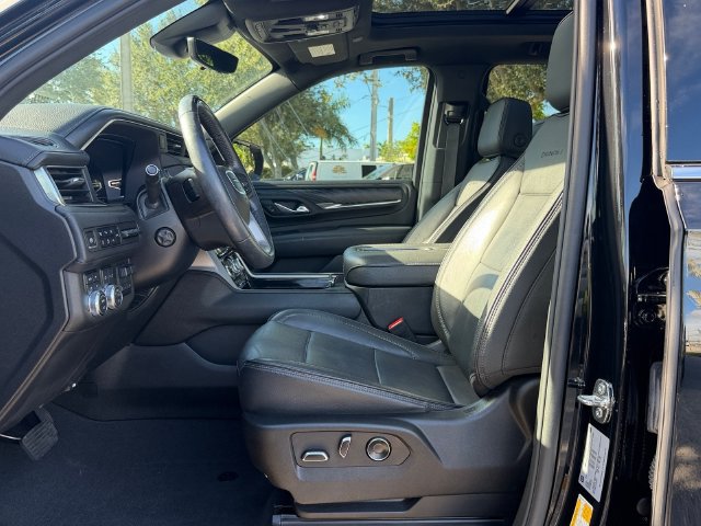 Certified 2024 GMC Yukon XL Denali w/ Denali Reserve Package AWD/4WD image 10