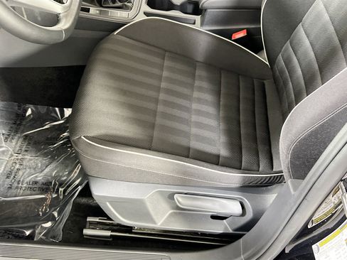 Used 2024 Volkswagen Jetta Sport FWD image 18