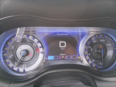 Used 2022 Chrysler 300 S image 18