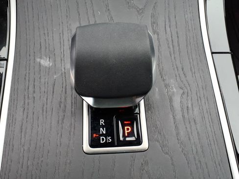 Certified 2026 Land Rover Range Rover Velar S AWD/4WD image 13