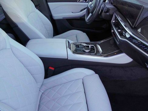 Certified 2025 BMW X5 M60i image 12