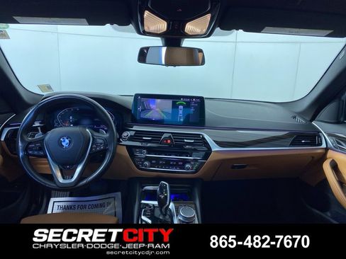 Used 2022 BMW 530i xDrive w/ Convenience Package AWD/4WD image 26